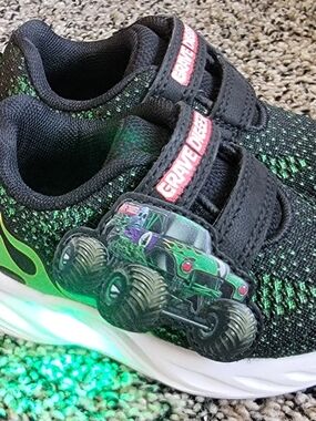Monster Jam Toddler Light-Up Sneakers with Monster Truck Accent Size 5